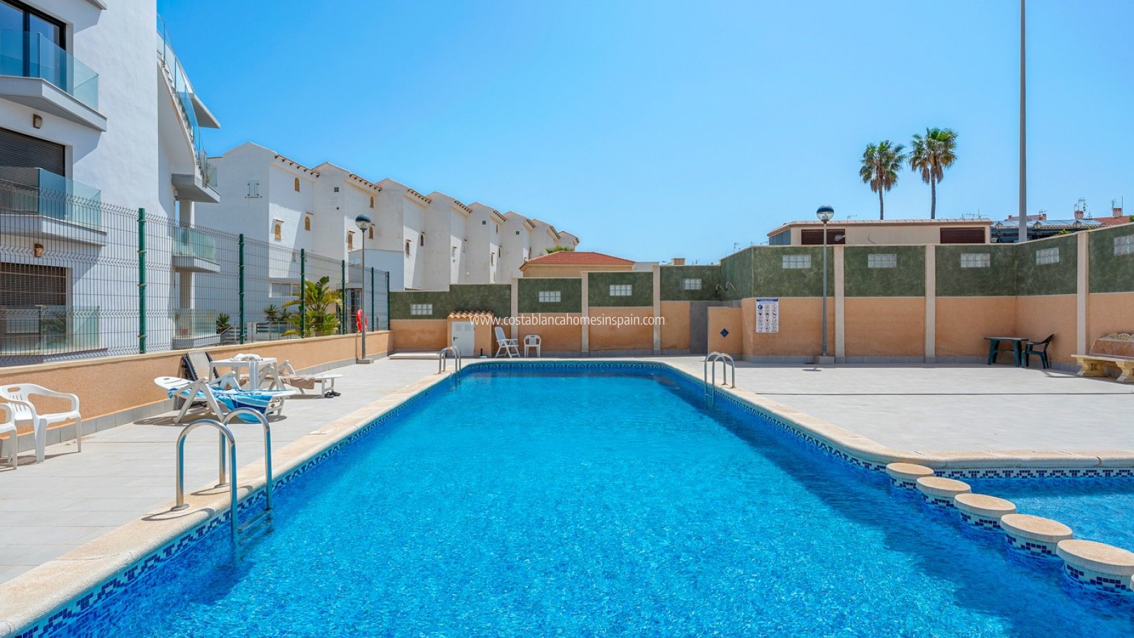 Re-salg - Apartment - Torrevieja - La Mata