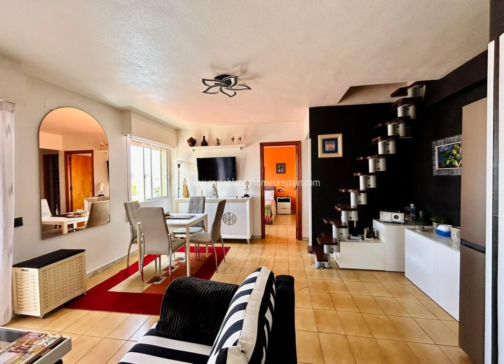 Re-salg - Apartment - Torrevieja - La Veleta