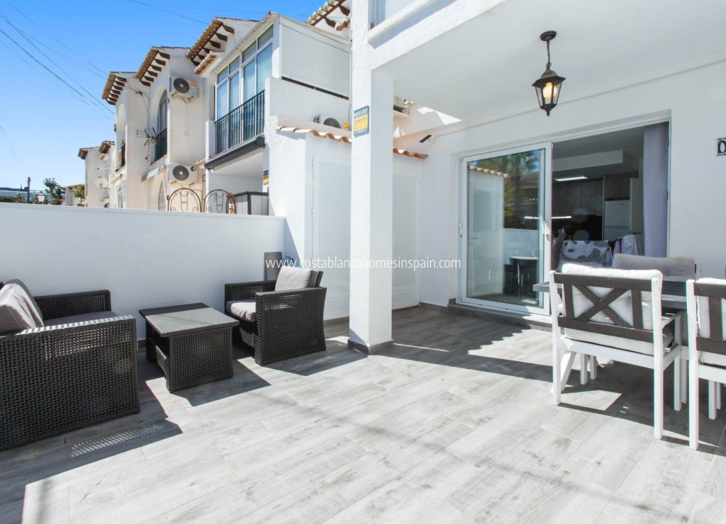 Re-salg - Apartment - Torrevieja - Lago jardin