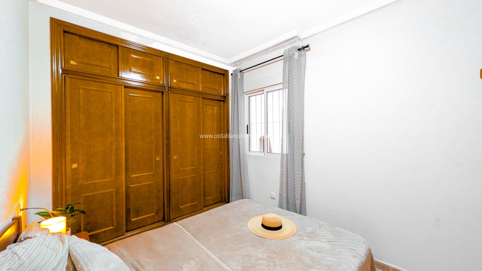 Re-salg - Apartment - Torrevieja - Parque las naciones