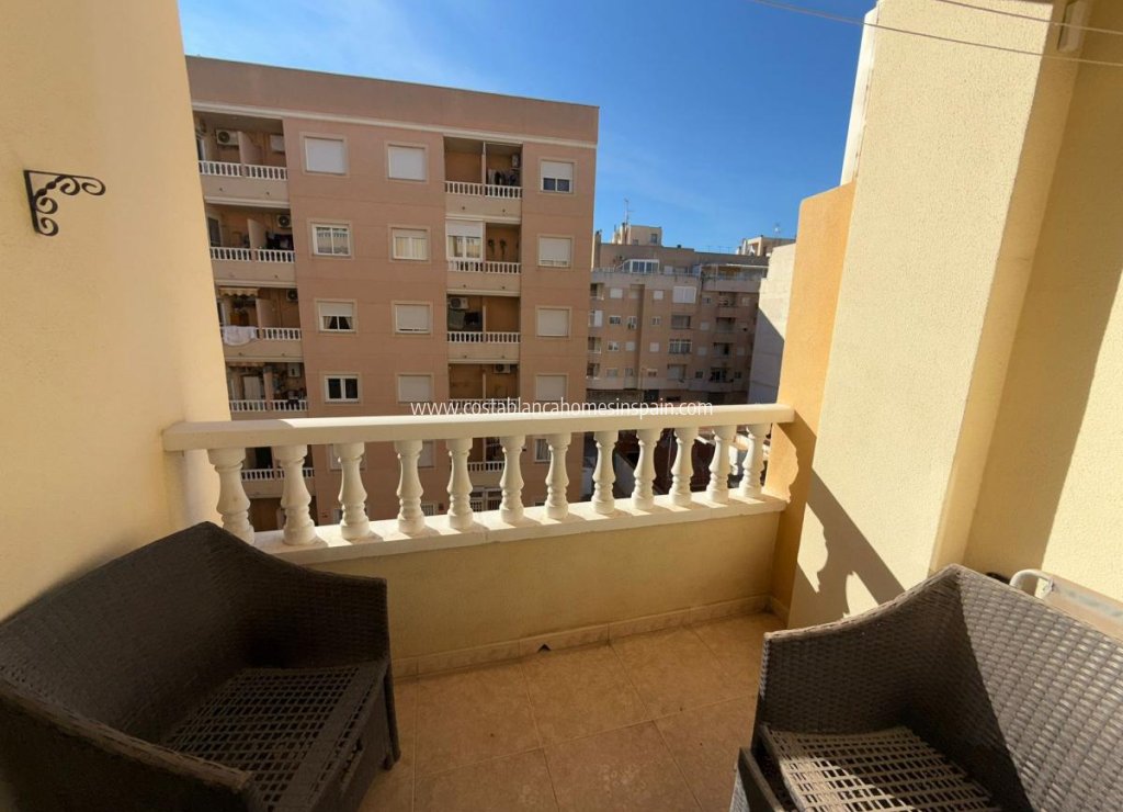 Re-salg - Apartment - Torrevieja