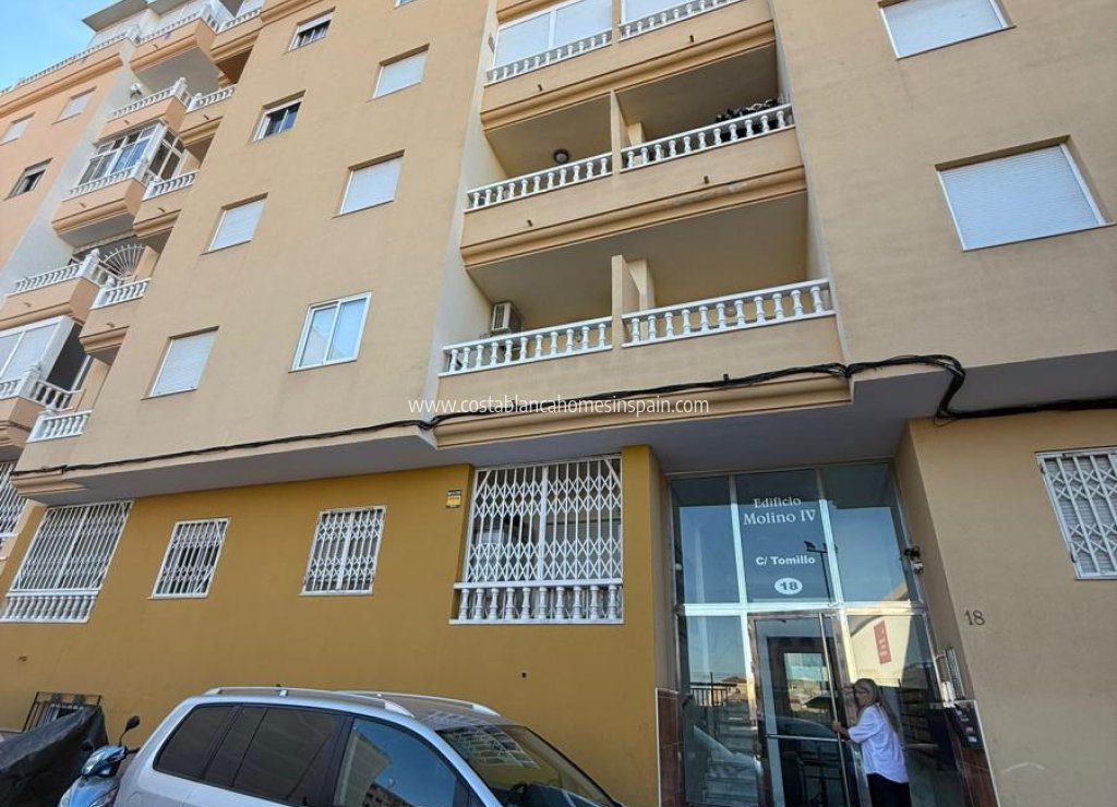 Re-salg - Apartment - Torrevieja
