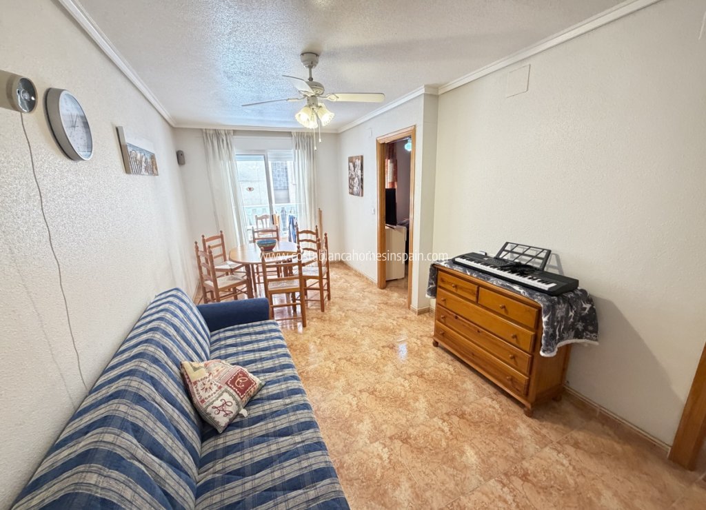 Re-salg - Apartment - Torrevieja