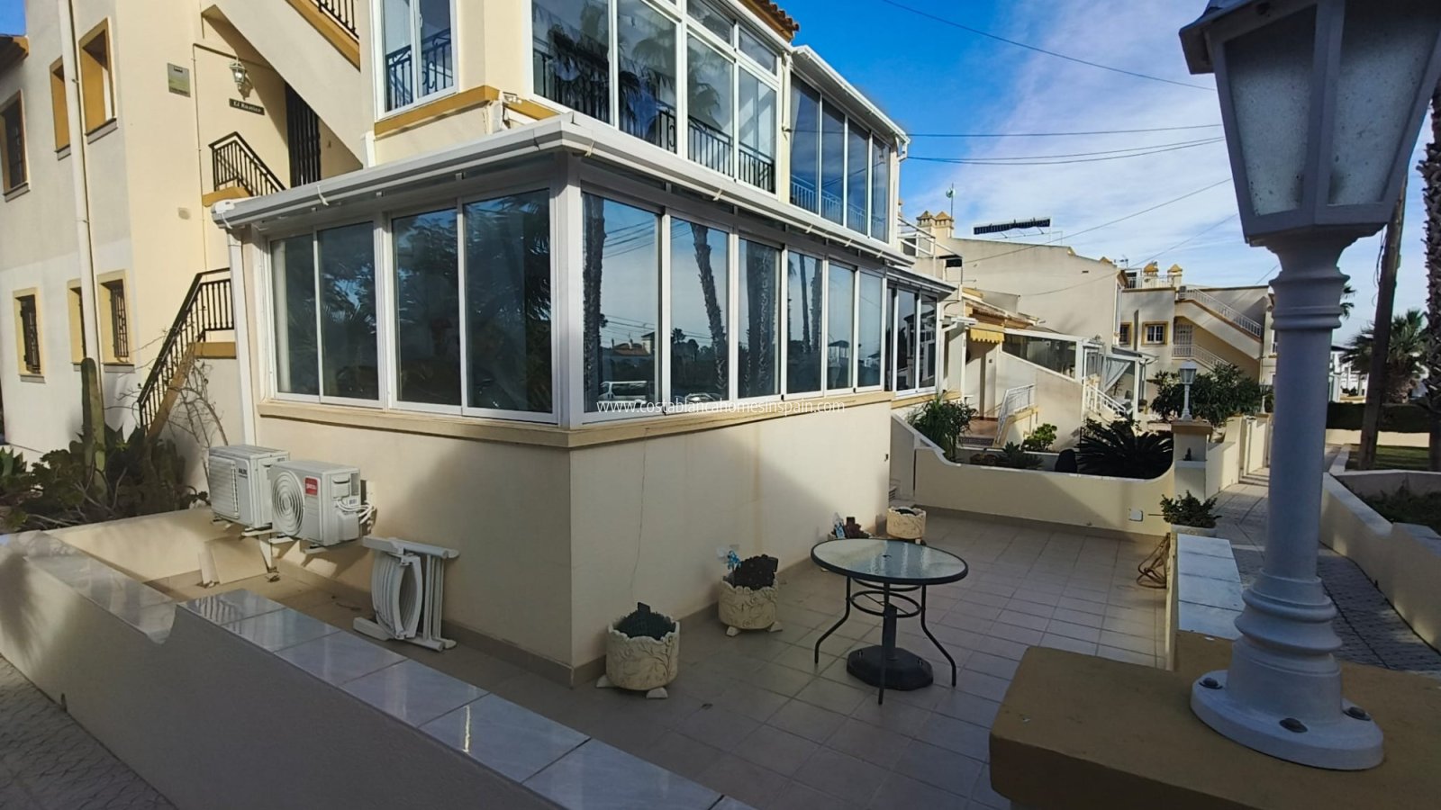 Re-salg - Apartment - Villamartin - Costa Blanca South