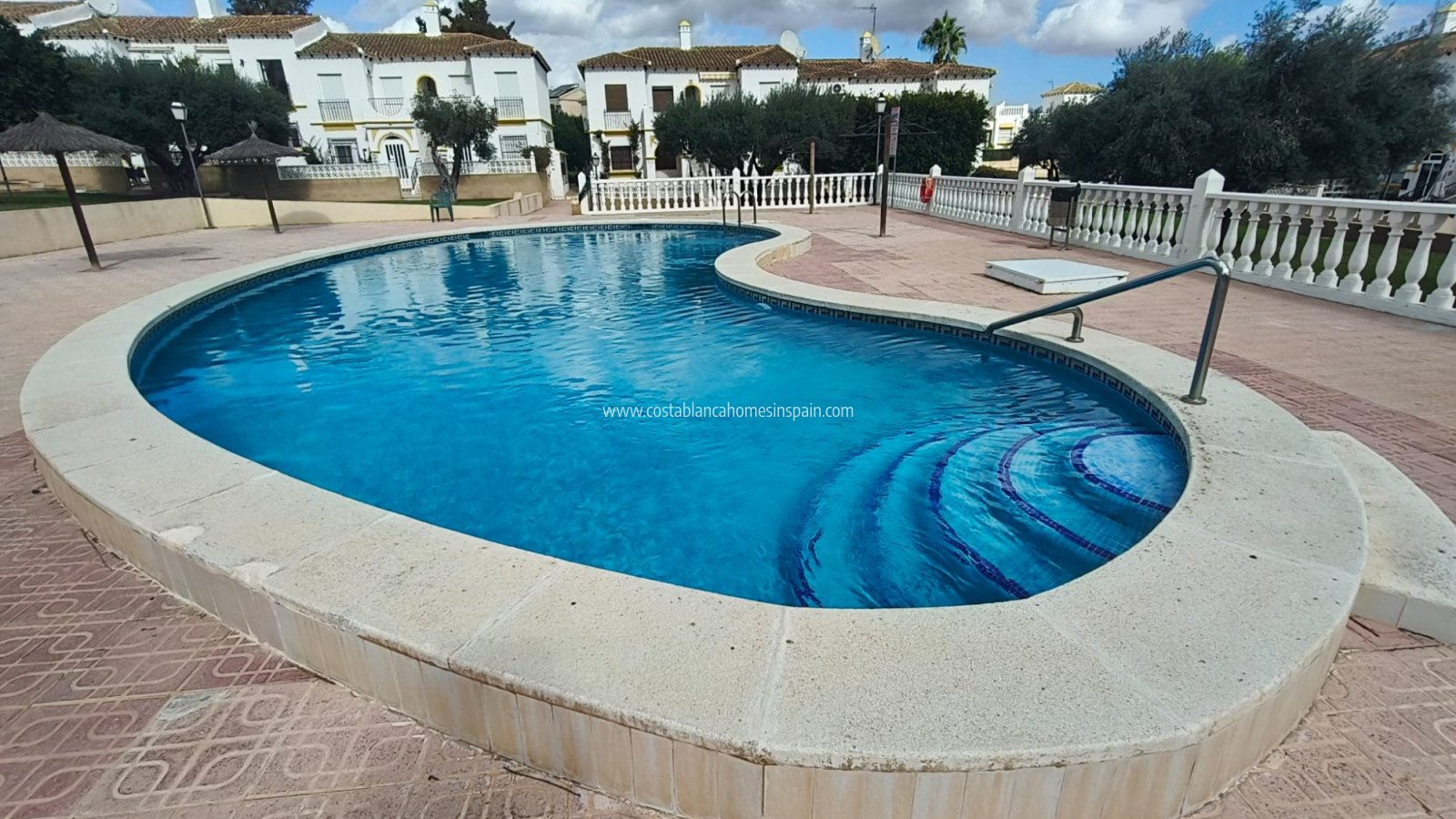 Re-salg - Apartment - Villamartin - Orihuela Costa