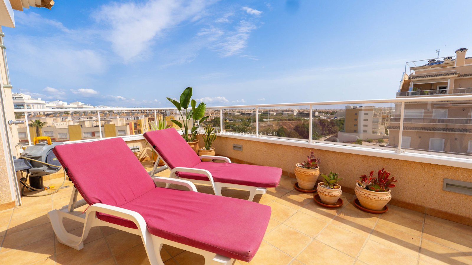 Re-salg - Apartment - Villamartin