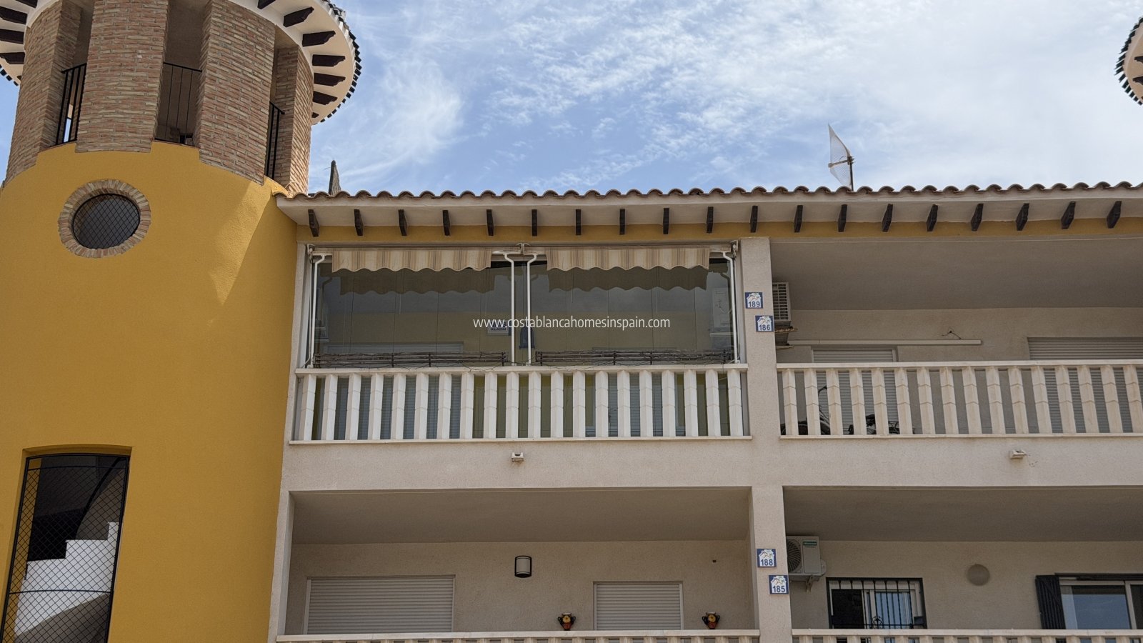 Re-salg - Apartment - Villamartin