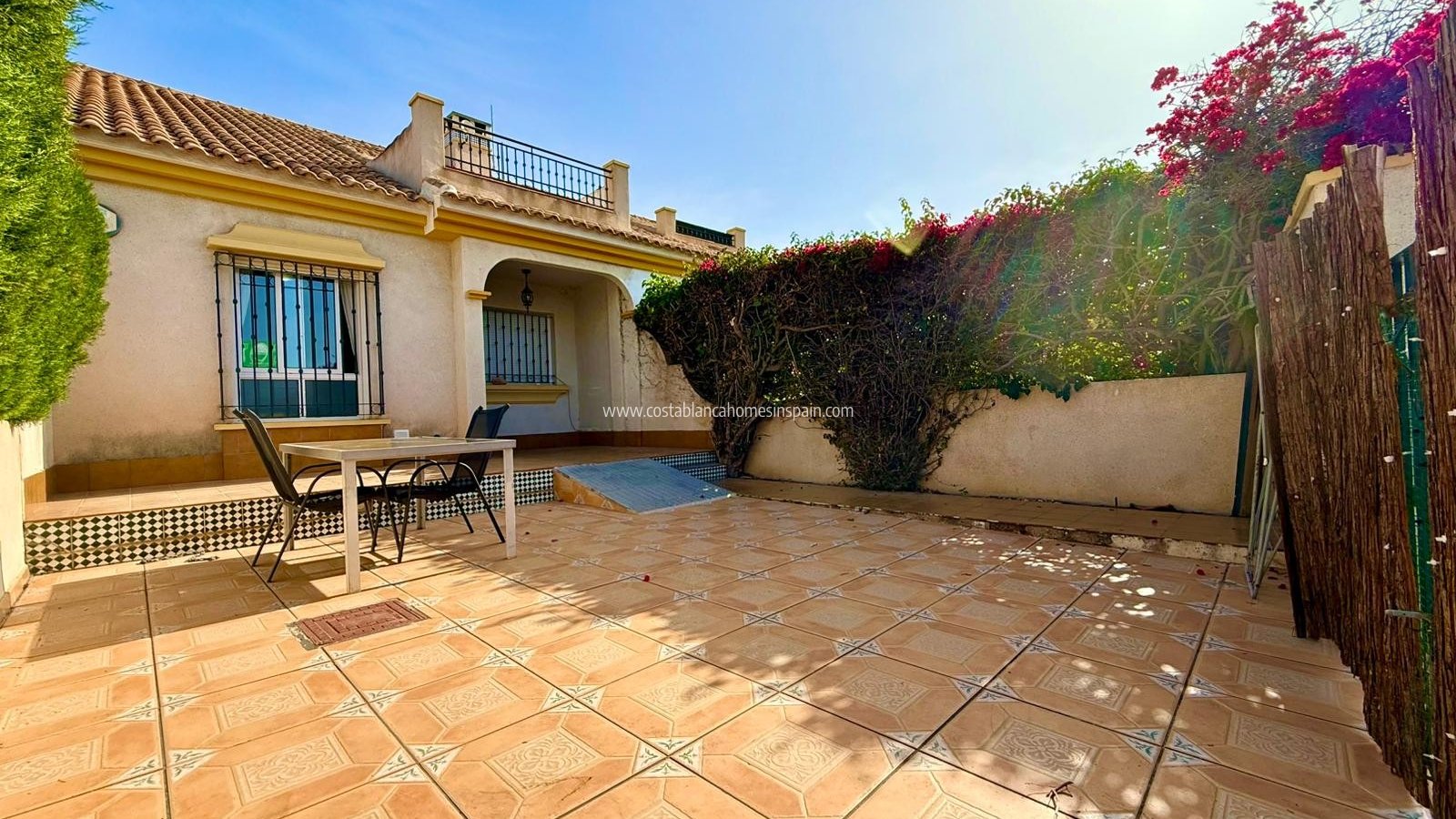 Re-salg - Bungalow - Cabo Roig