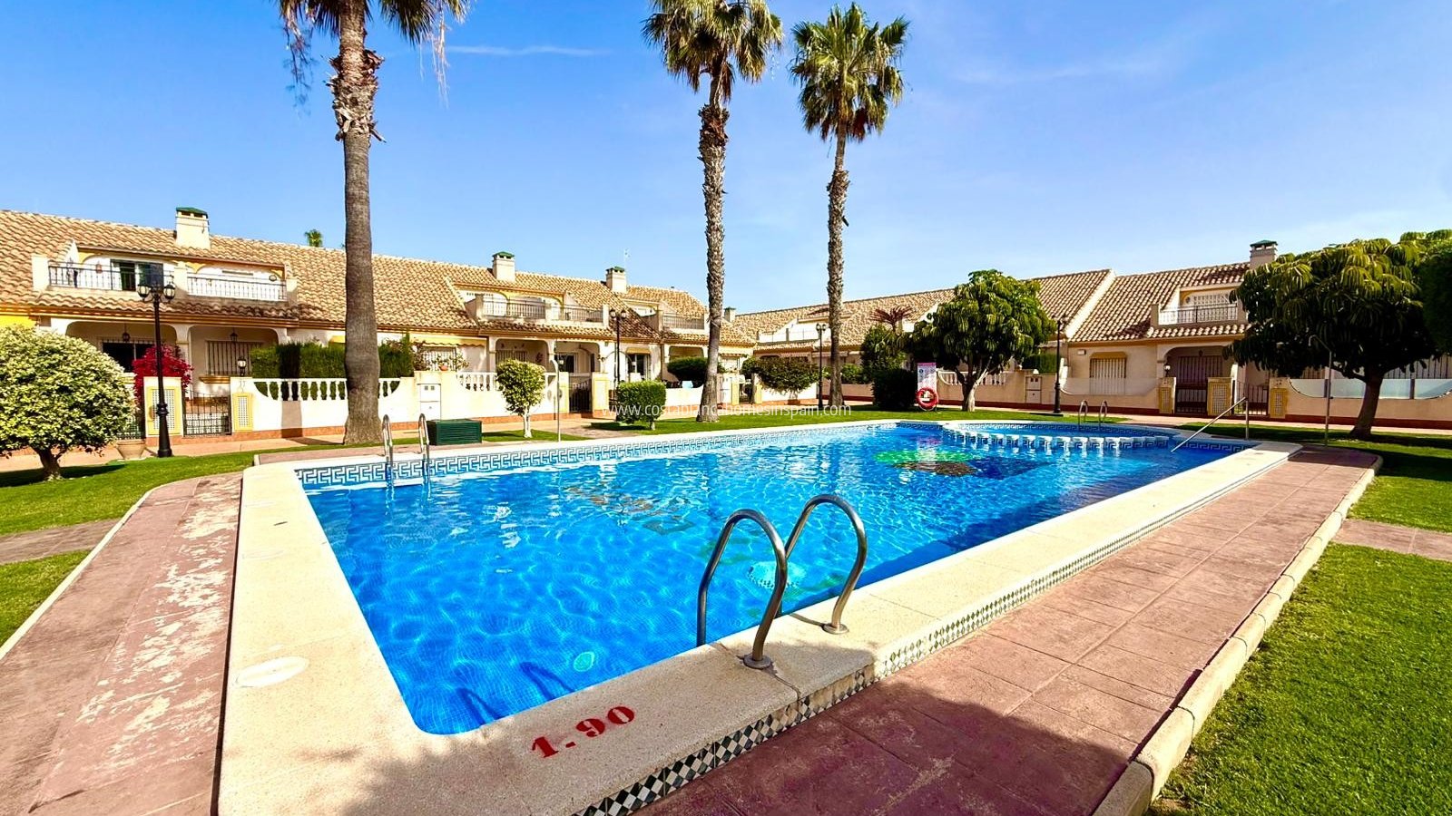 Re-salg - Bungalow - Cabo Roig