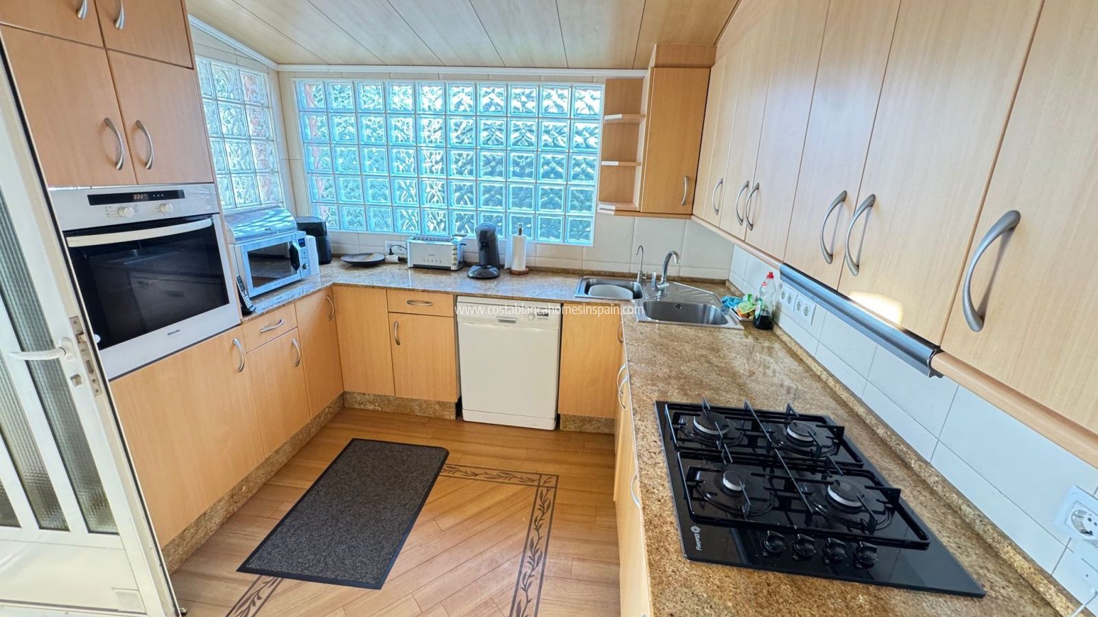 Re-salg - Detached Villa - Cabo Roig