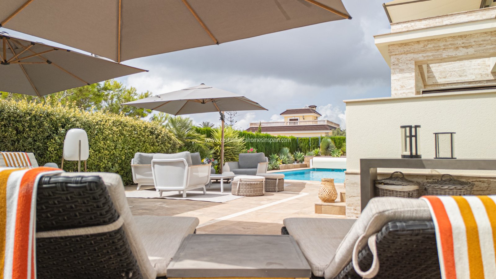 Re-salg - Detached Villa - La Zenia - Beachside