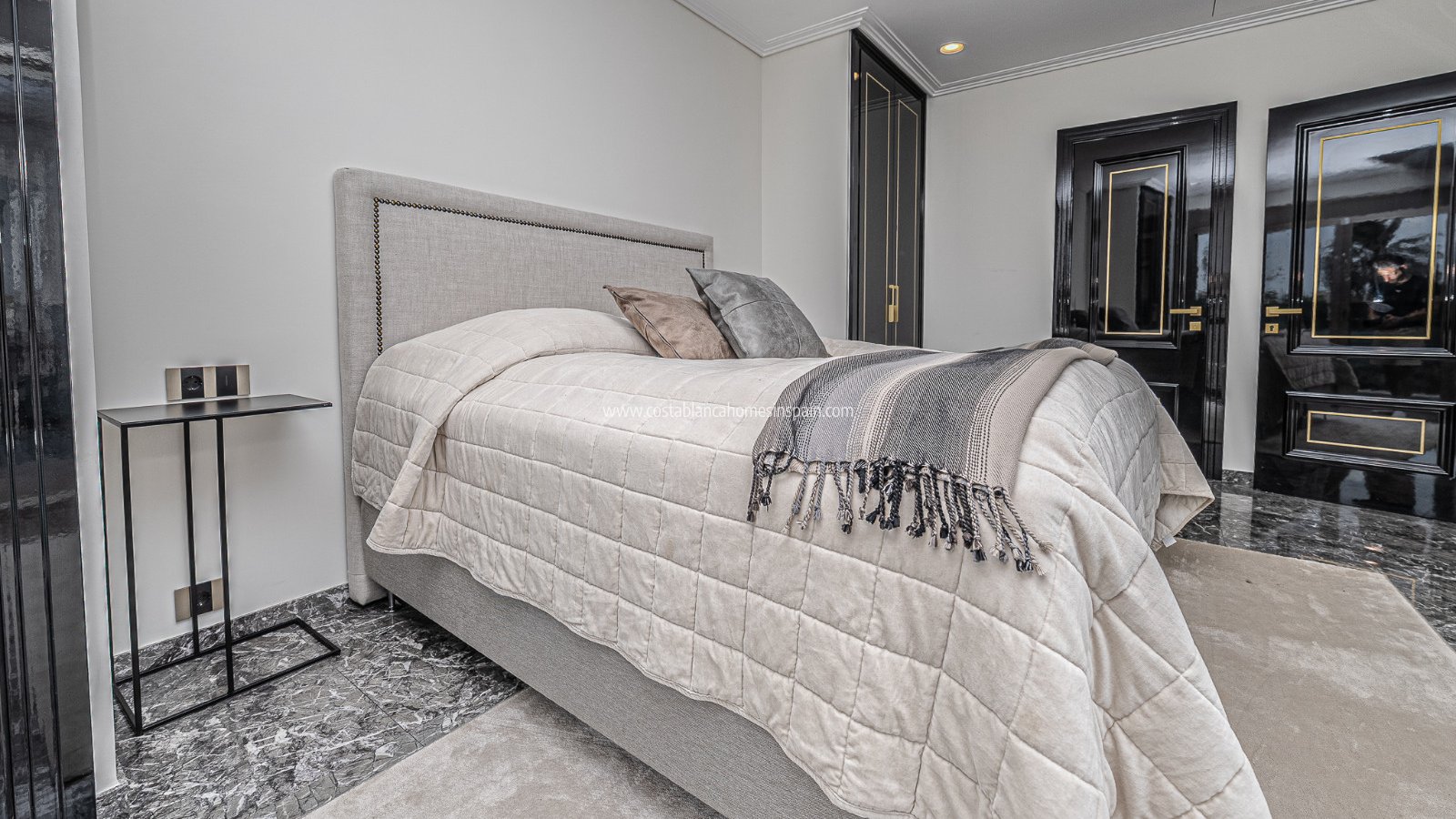 Re-salg - Detached Villa - La Zenia - Beachside