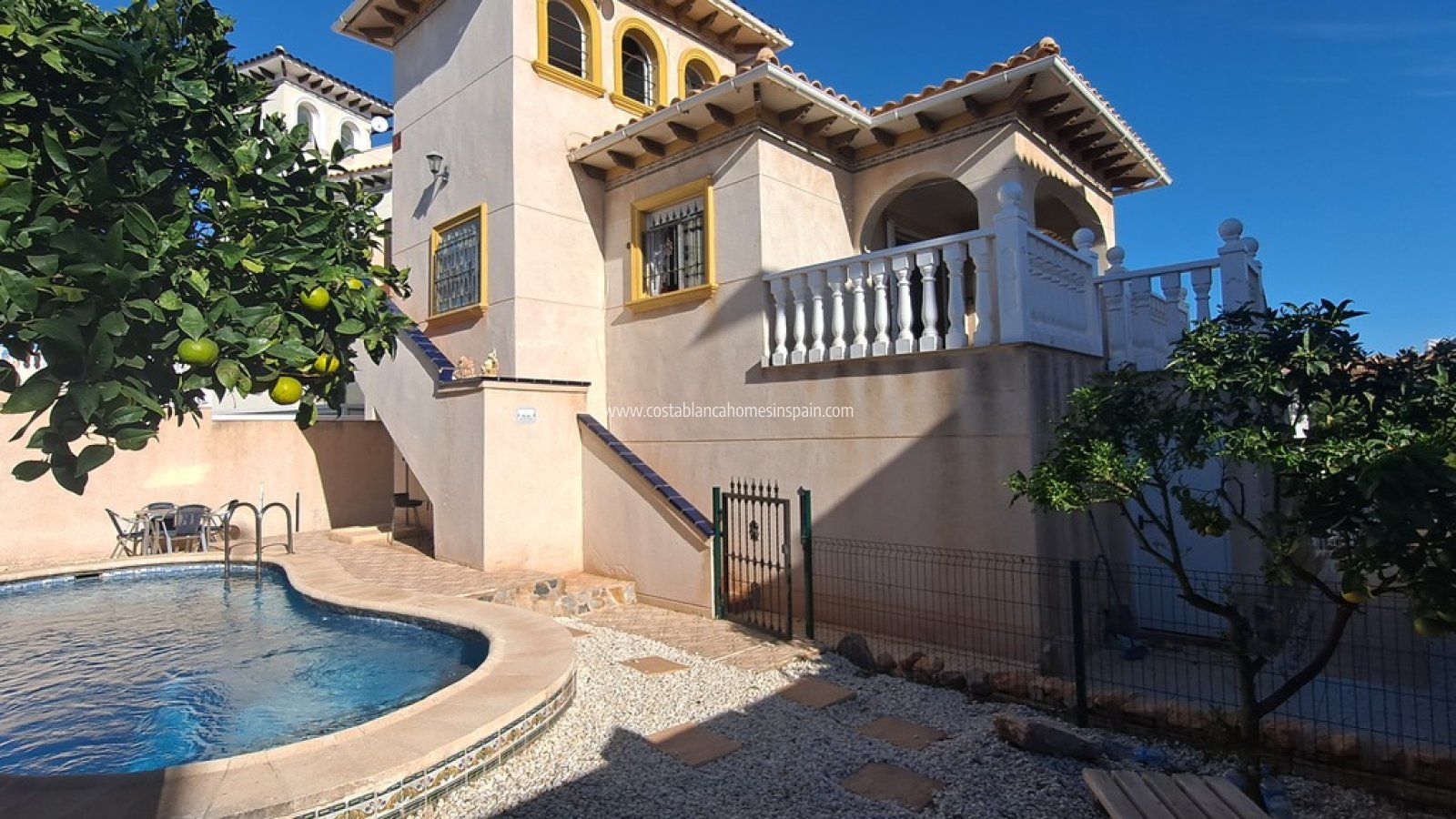 Re-salg - Detached Villa - La Zenia - Costa Blanca