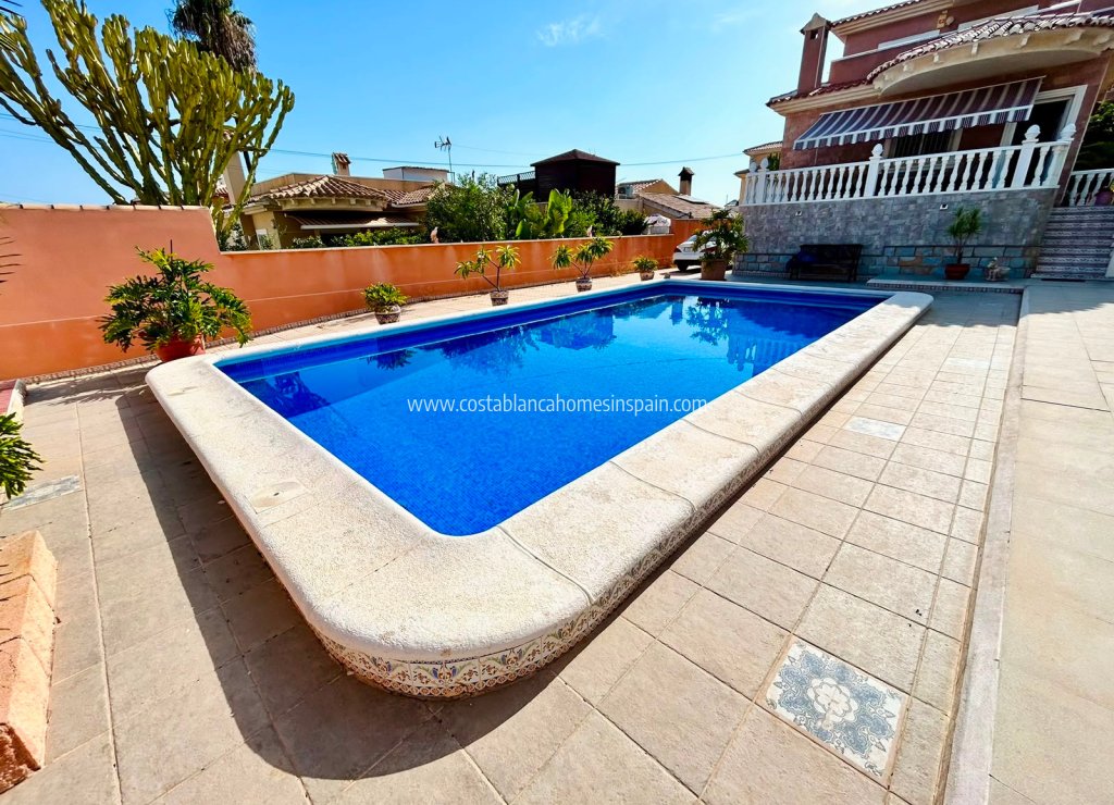 Re-salg - Detached Villa - Orihuela - Los Balcones