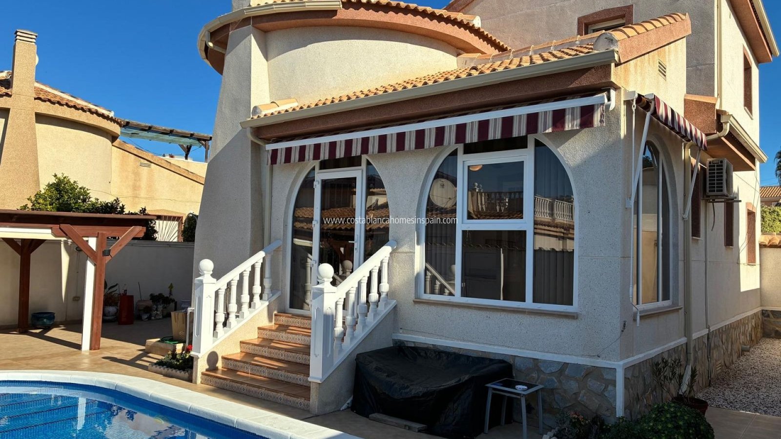 Re-salg - Detached Villa - Rojales