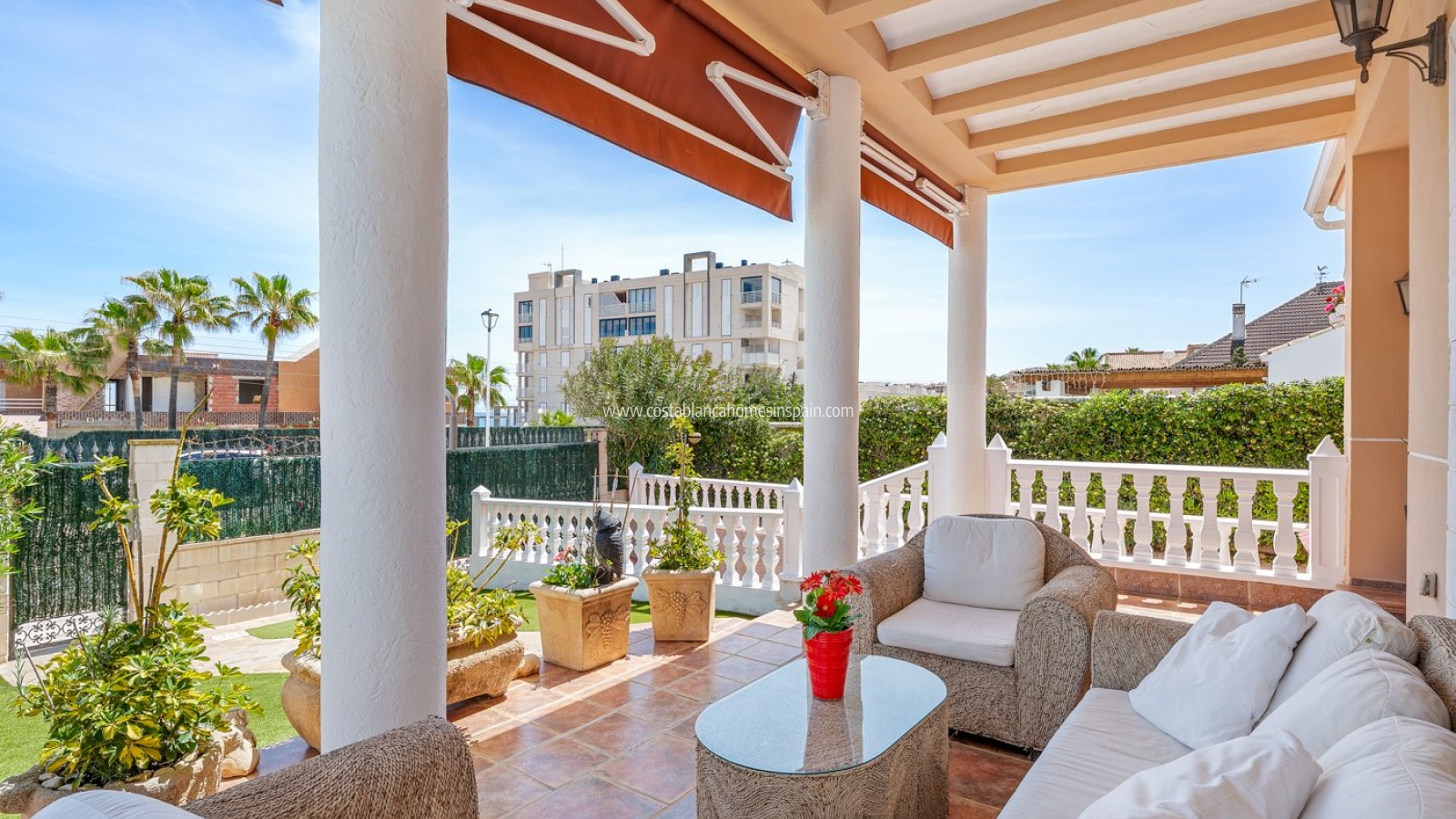 Re-salg - Detached Villa - Torrevieja - La Mata