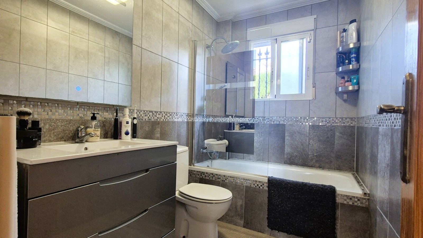 Re-salg - Detached Villa - Villamartin - Costa Blanca