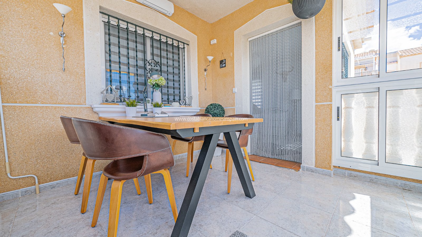 Re-salg - Detached Villa - Villamartin - Montegolf