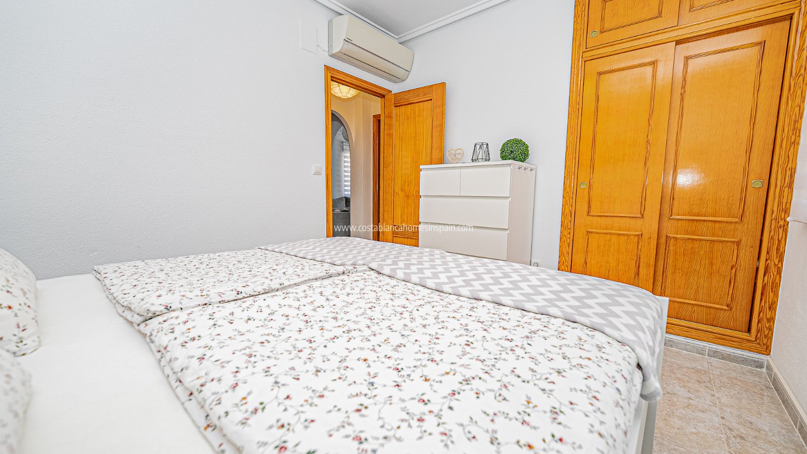 Re-salg - Detached Villa - Villamartin - Montegolf