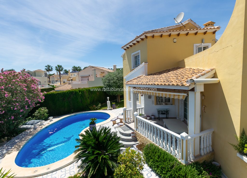 Re-salg - Detached Villa - Villamartin - Rioja