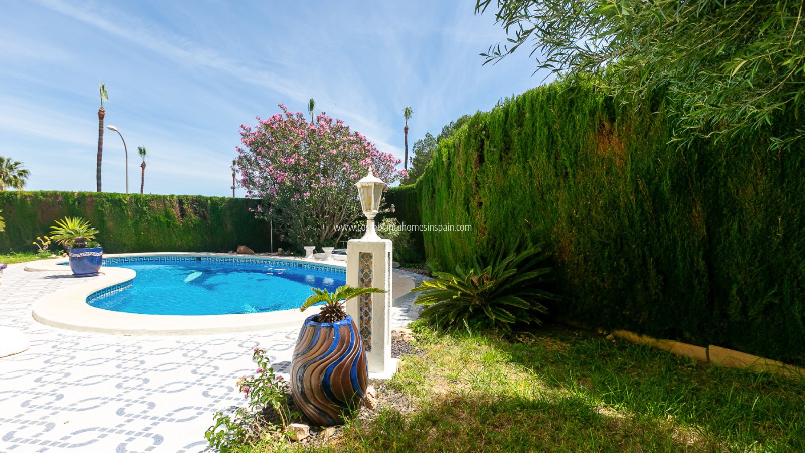 Re-salg - Detached Villa - Villamartin - Rioja