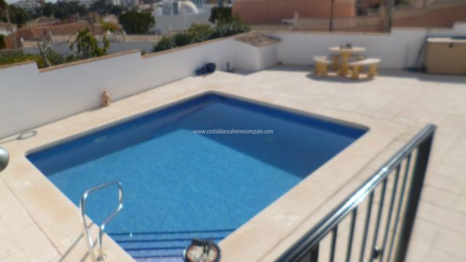 Re-salg - Detached Villa - Villamartin