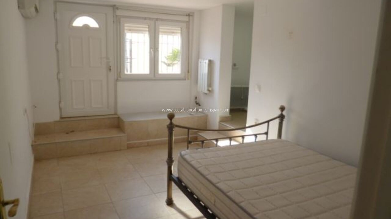 Re-salg - Detached Villa - Villamartin