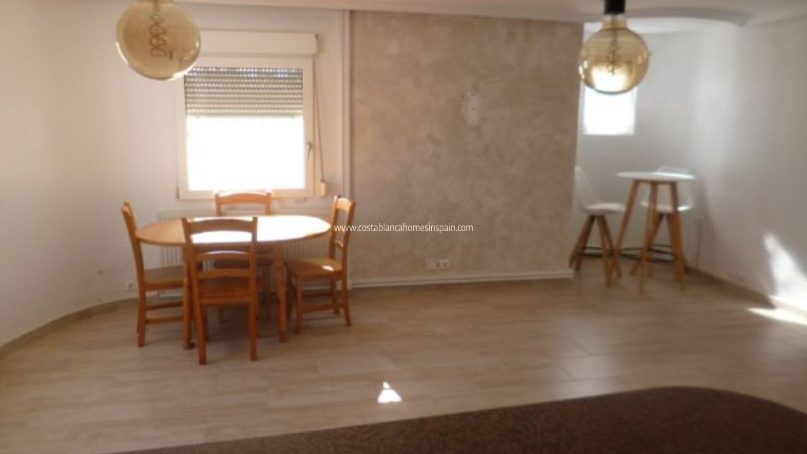 Re-salg - Detached Villa - Villamartin