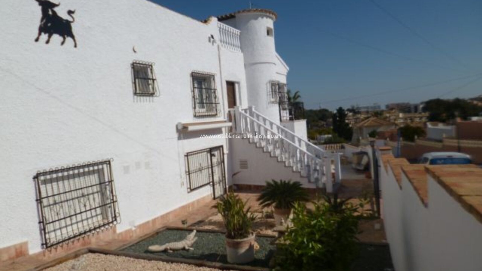 Re-salg - Detached Villa - Villamartin