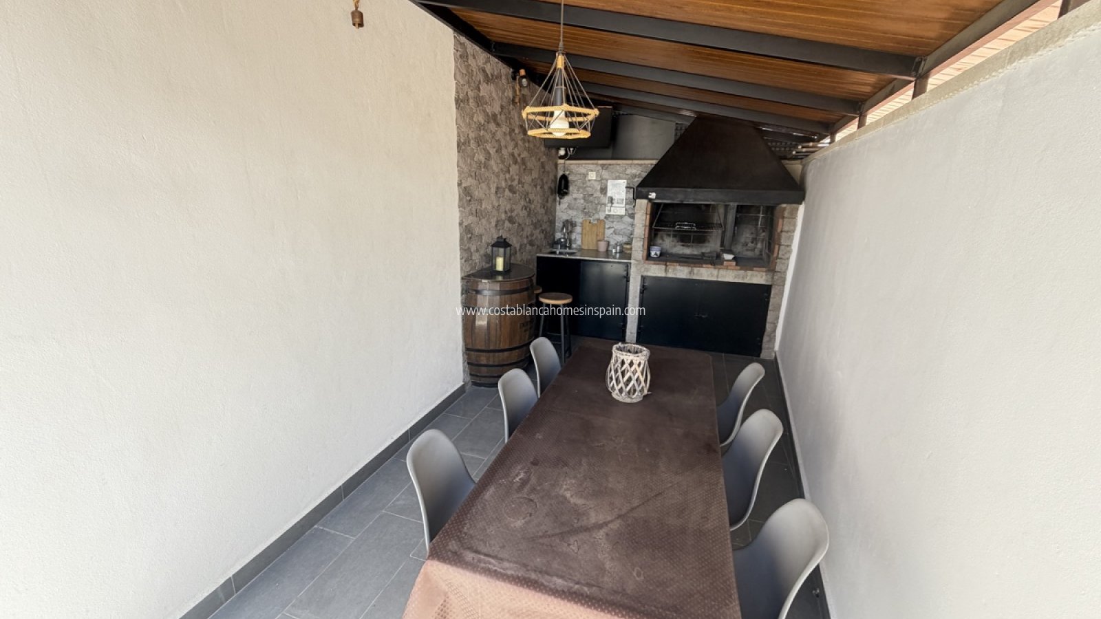 Re-salg - Detached Villa - Villamartin