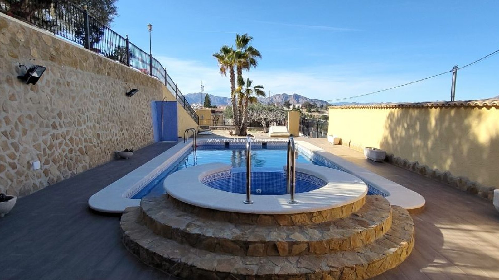 Re-salg - Finca - Orihuela