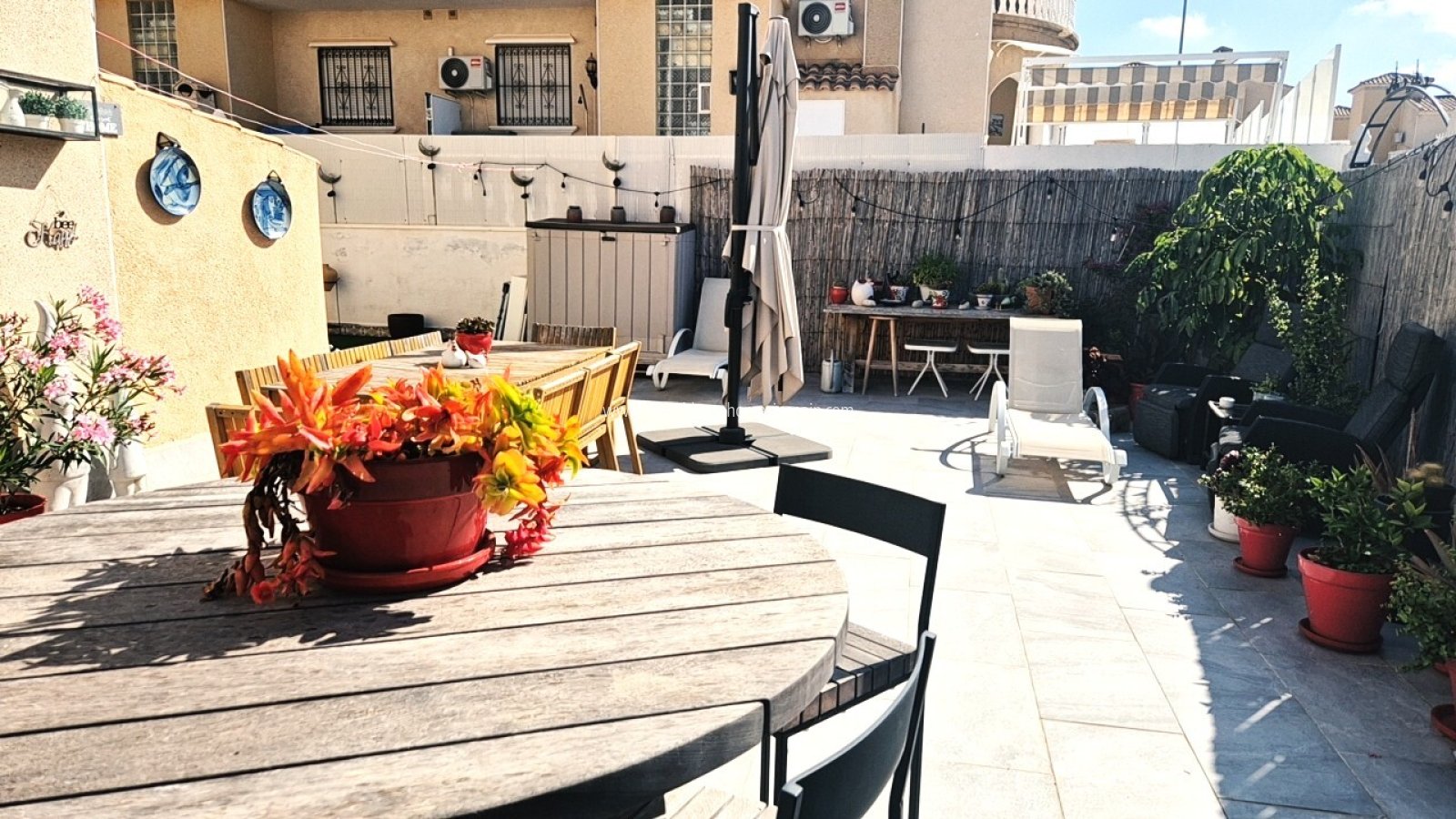 Re-salg - Semi - Detached Villa - Villamartin - Costa Blanca