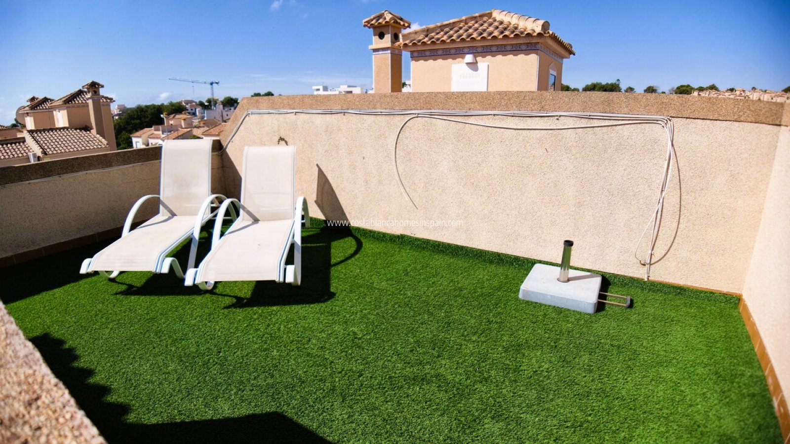 Re-salg - Semi - Detached Villa - Villamartin - Costa Blanca