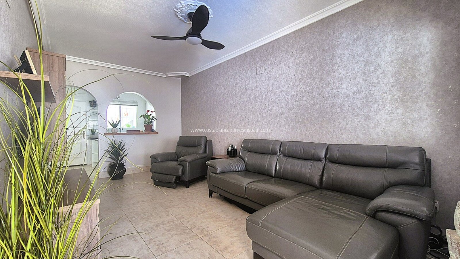 Re-salg - Semi - Detached Villa - Villamartin - Costa Blanca