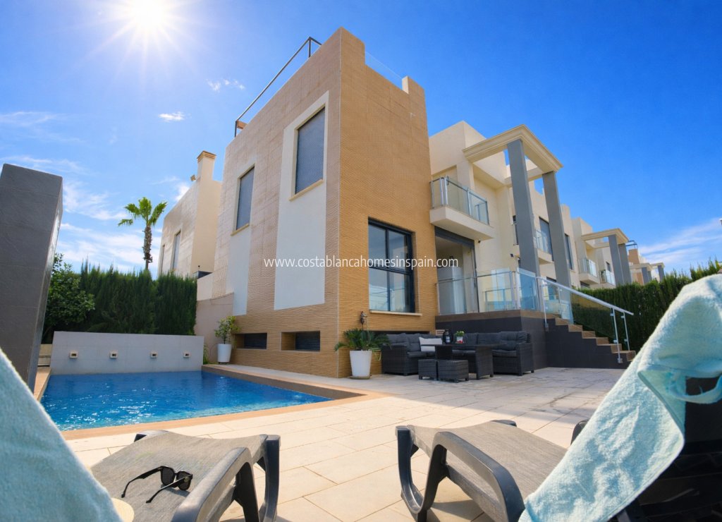 Re-salg - Townhouse - Orihuela Costa - La Zenia