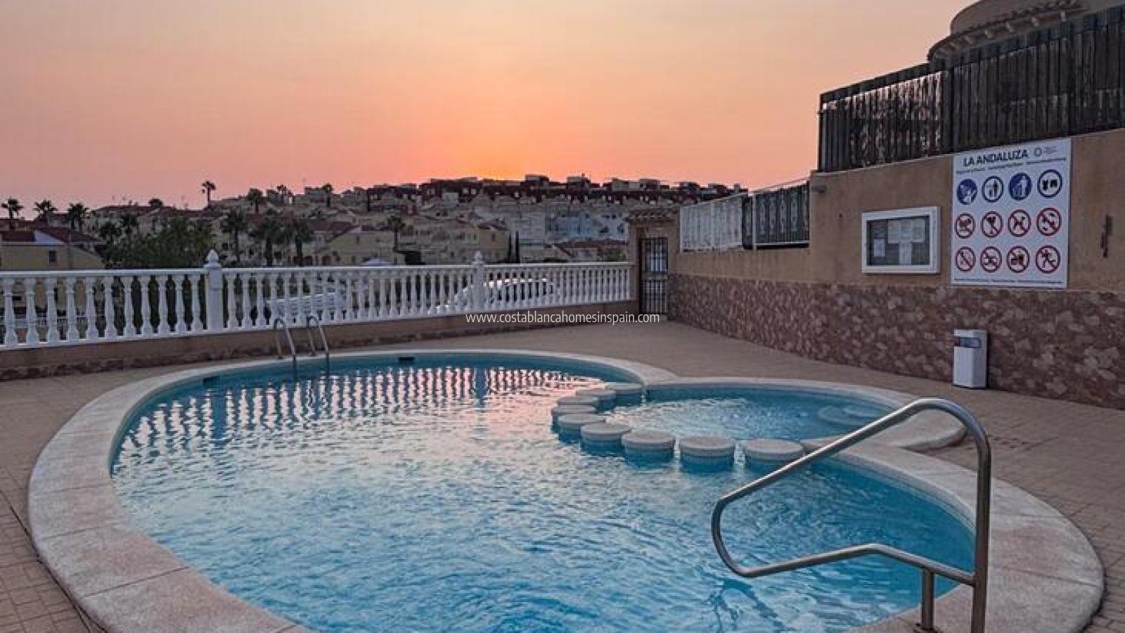 Re-salg - Townhouse - Villamartin - Orihuela Costa