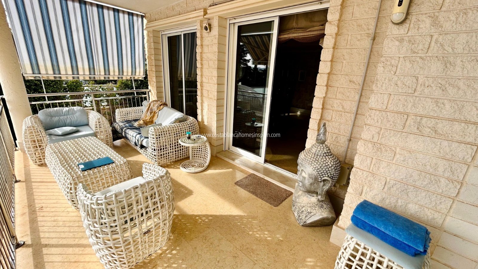 Re-salg - villa - Torrevieja - La Mata