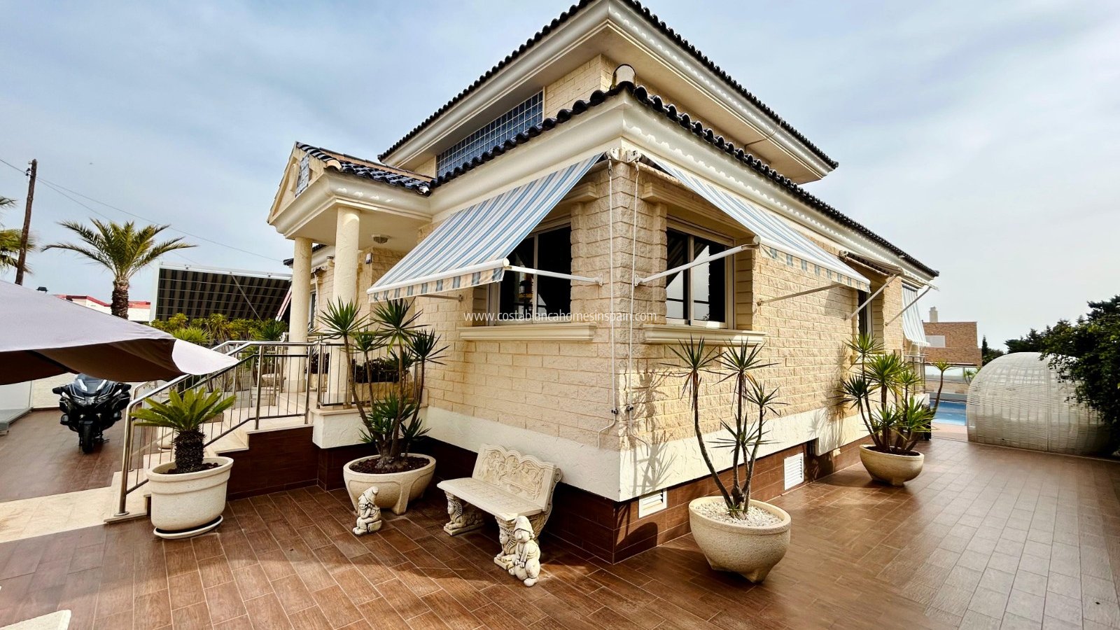 Re-salg - villa - Torrevieja - La Mata