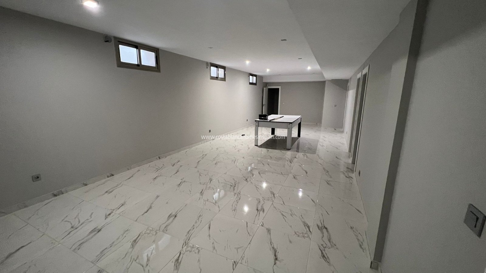 Re-salg -  - Villamartin