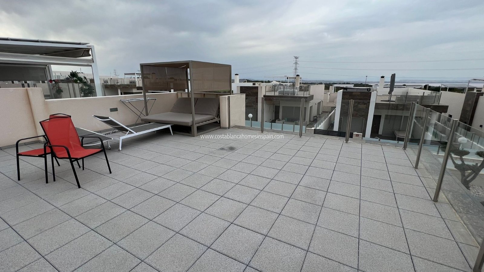 Re-salg -  - Villamartin