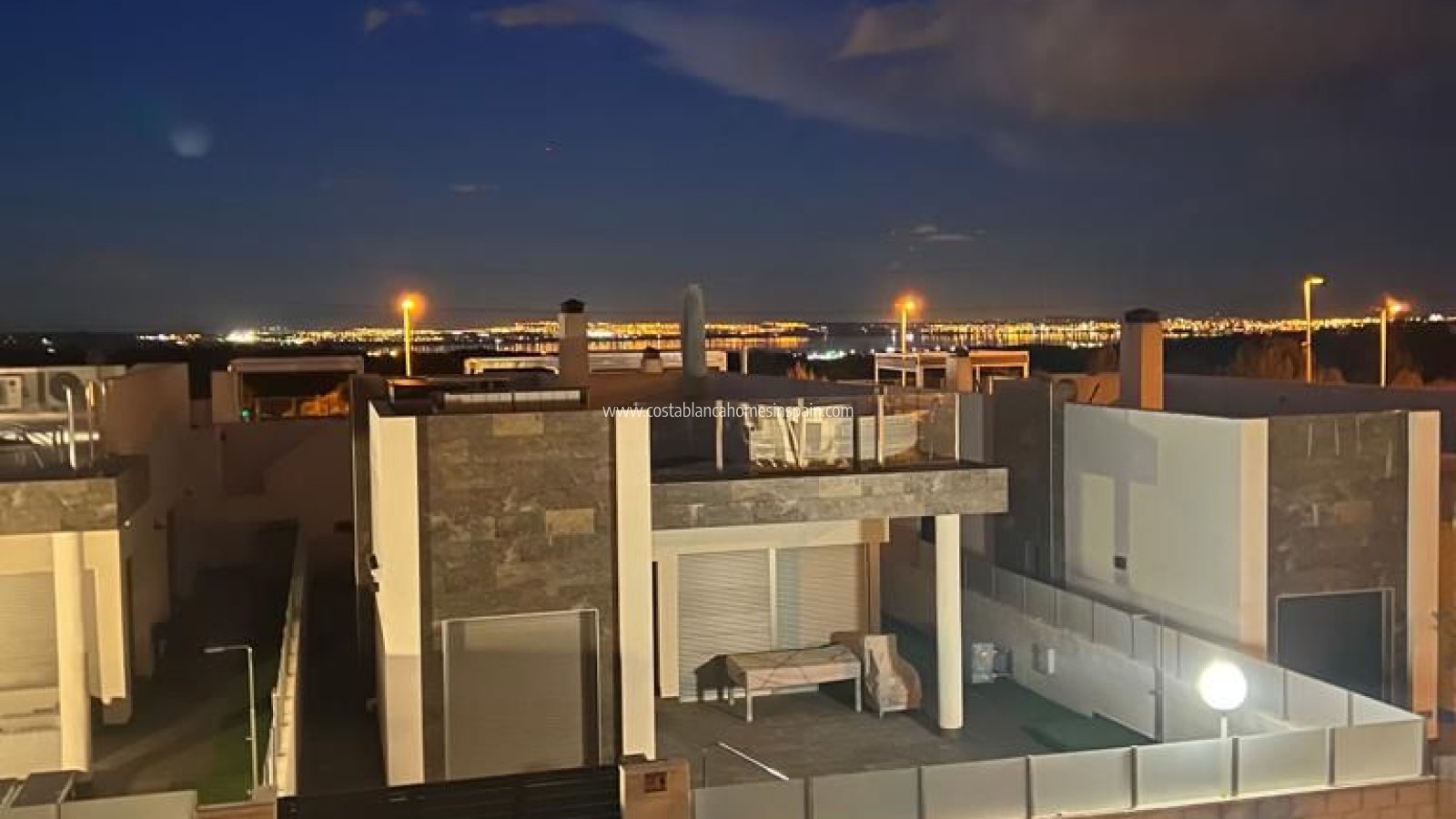 Re-salg -  - Villamartin