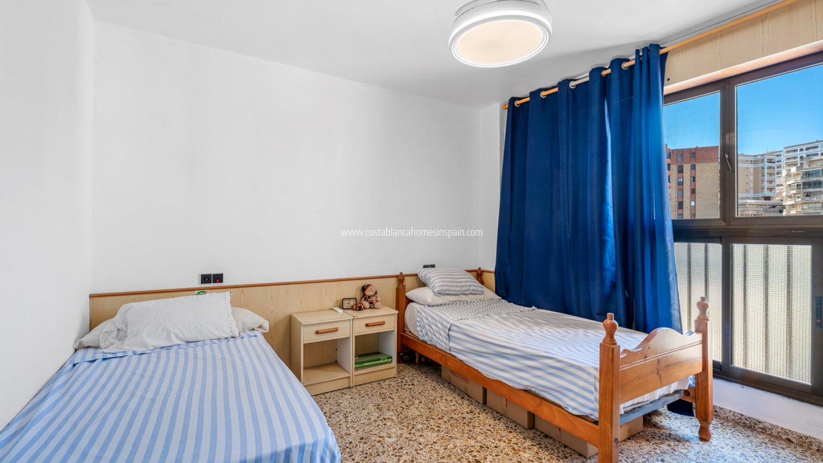 Resale - Apartment - Arenales del sol - Segunda linea playa