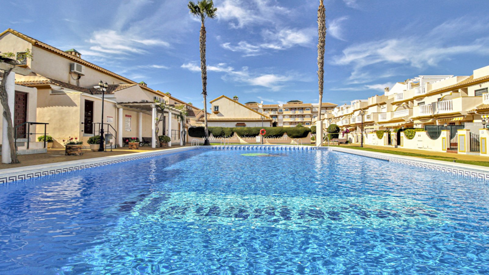 Resale - Apartment - Cabo Roig