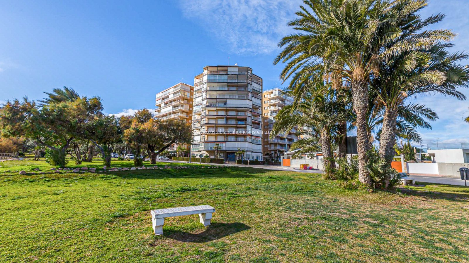 Resale - Apartment - Campoamor - Dehesa de Campoamor