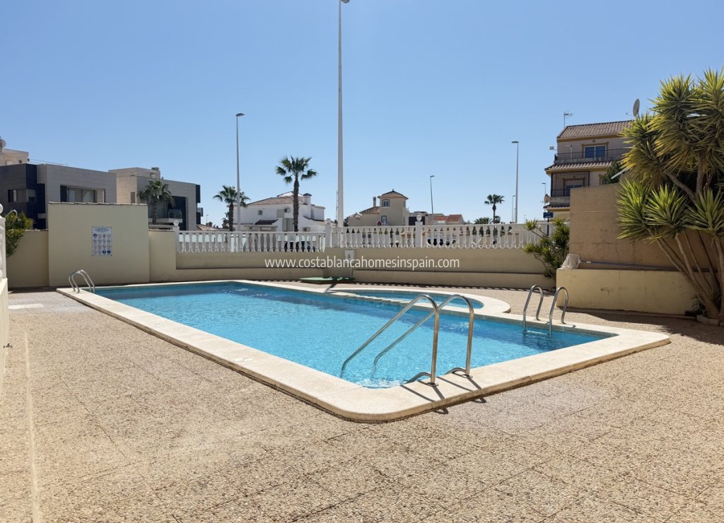 Resale - Apartment - La Zenia