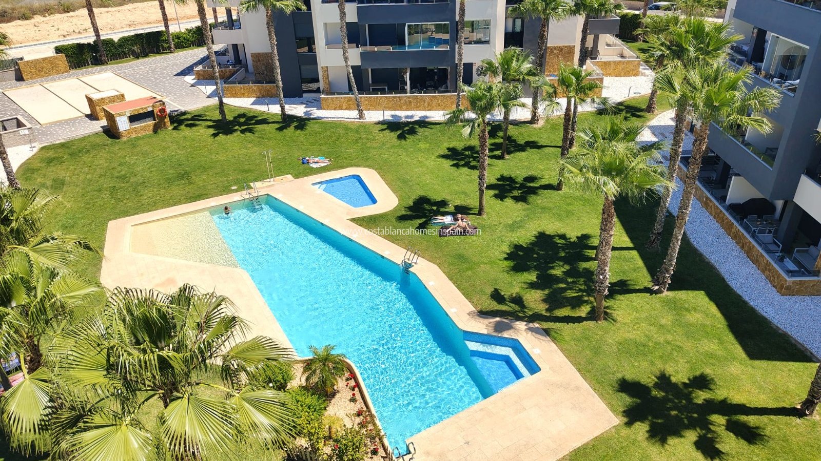 Resale - Apartment - Los Altos - Torrevieja