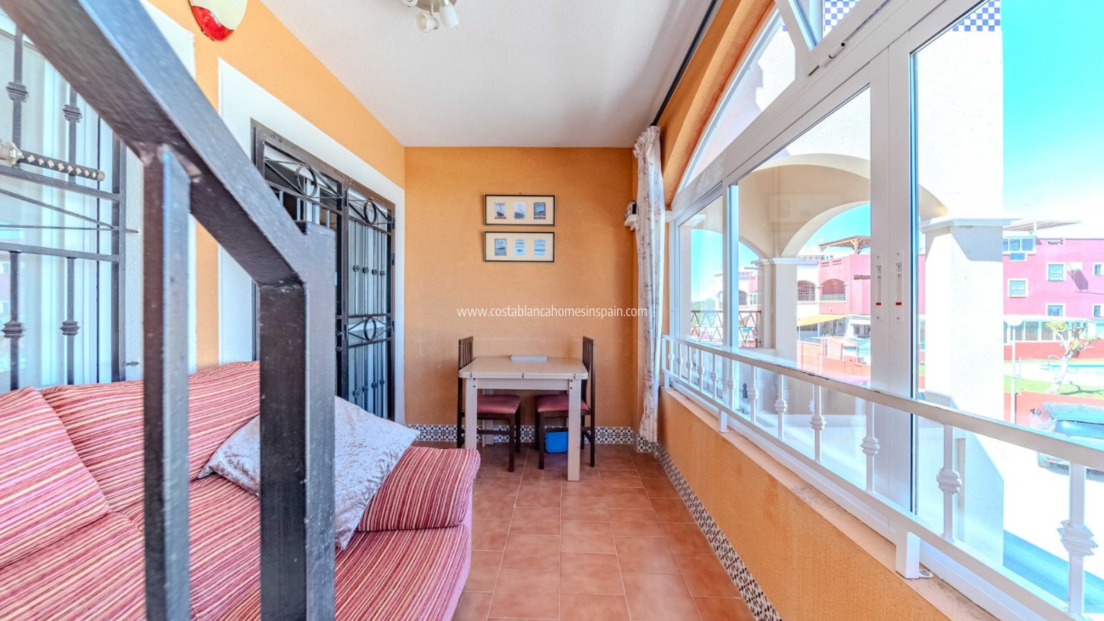 Resale - Apartment - Los Altos