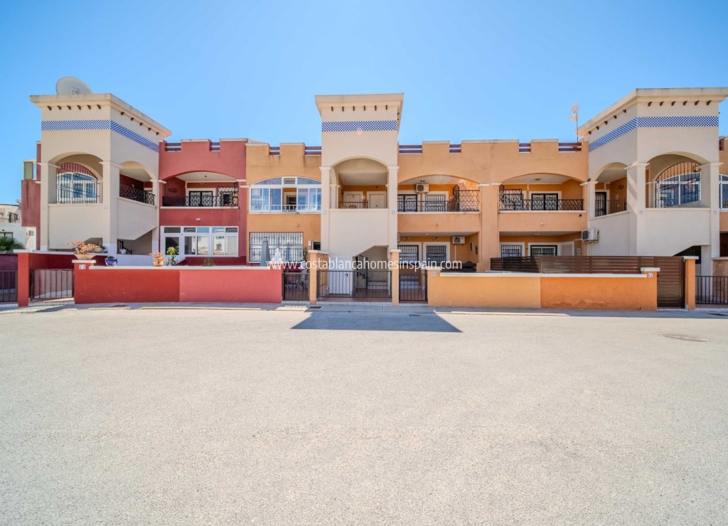 Resale - Apartment - Los Altos