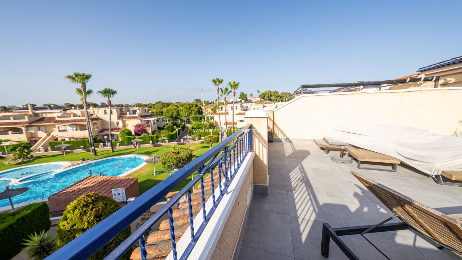 Resale - Apartment - Mil Palmeras - Riomar