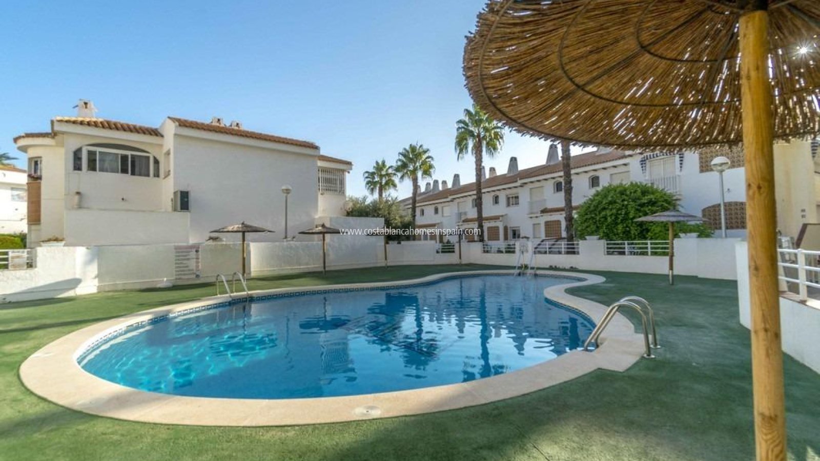 Resale - Apartment - Orihuela Costa - Aguamarina